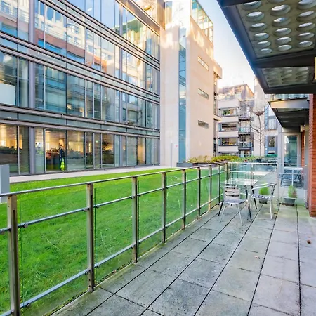 Bright & Modern Apartamento Dublín