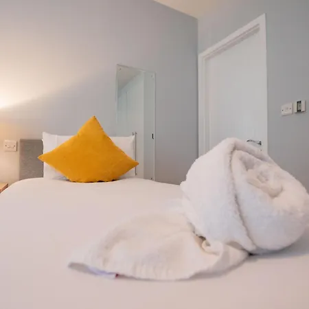 Bright & Modern *