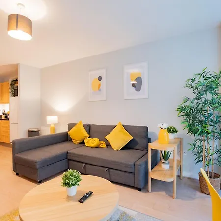 Bright & Modern Apartment Dublin